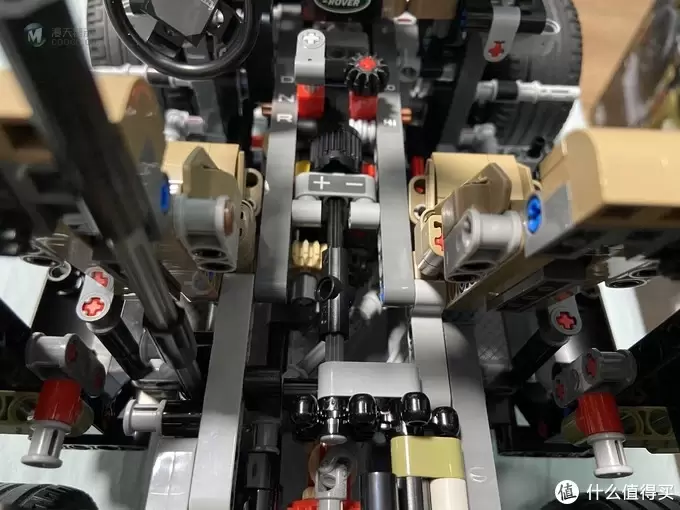 哪个男孩不想拥有一辆属于自己的路虎——乐高LEGO 42110科技系列 路虎卫士 评测 哪个男孩不想拥有一辆属于自己的路虎——乐高LEGO 42110科技系列 路虎卫士 评测