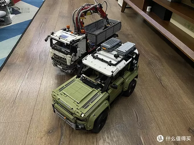 哪个男孩不想拥有一辆属于自己的路虎——乐高LEGO 42110科技系列 路虎卫士 评测 哪个男孩不想拥有一辆属于自己的路虎——乐高LEGO 42110科技系列 路虎卫士 评测