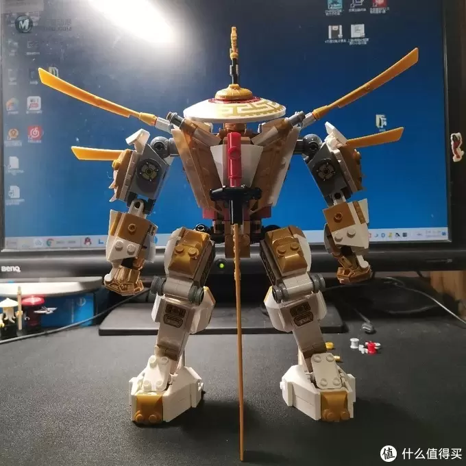 老杨的玩具仓库 篇十四:幻影忍者 71702 黄金机甲 老杨的玩具仓库 篇十四:幻影忍者 71702 黄金机甲