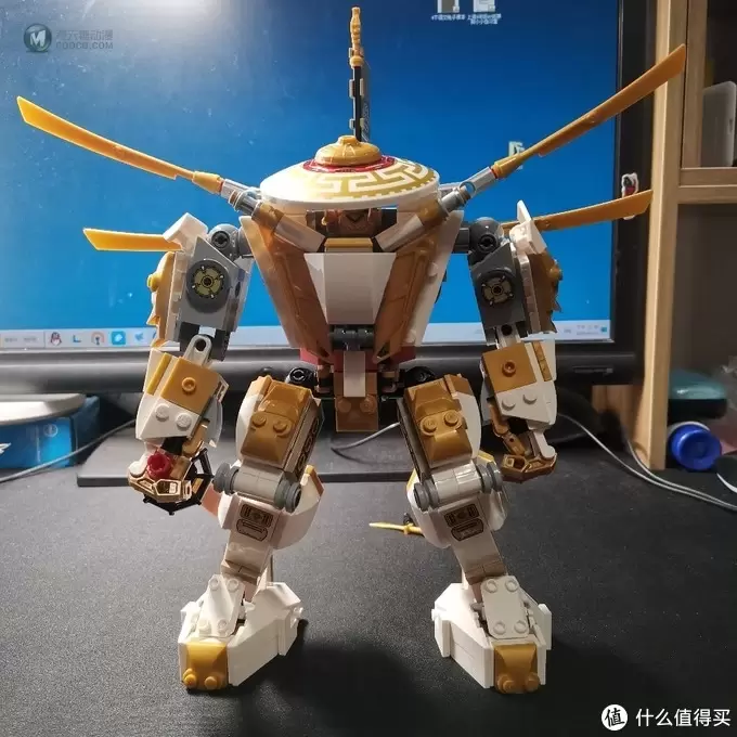 老杨的玩具仓库 篇十四:幻影忍者 71702 黄金机甲 老杨的玩具仓库 篇十四:幻影忍者 71702 黄金机甲