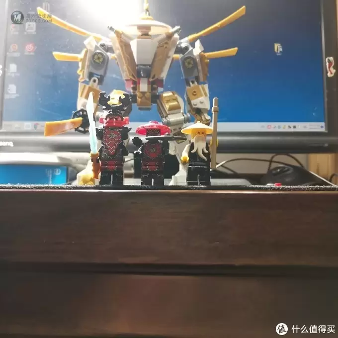 老杨的玩具仓库 篇十四:幻影忍者 71702 黄金机甲 老杨的玩具仓库 篇十四:幻影忍者 71702 黄金机甲