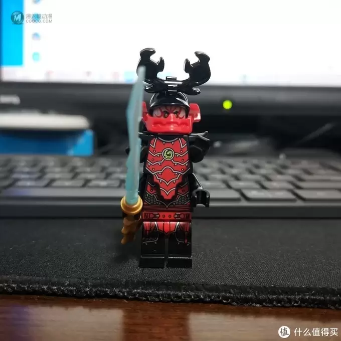 老杨的玩具仓库 篇十四:幻影忍者 71702 黄金机甲 老杨的玩具仓库 篇十四:幻影忍者 71702 黄金机甲