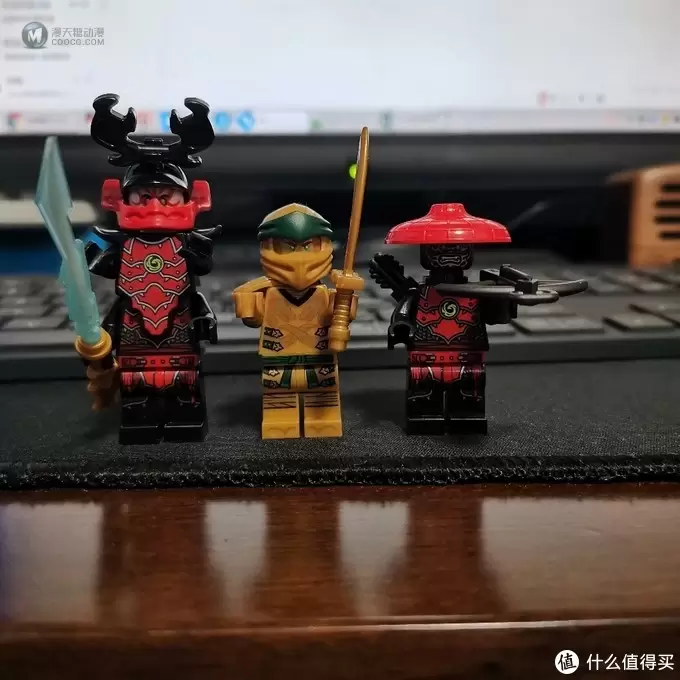 老杨的玩具仓库 篇十四:幻影忍者 71702 黄金机甲 老杨的玩具仓库 篇十四:幻影忍者 71702 黄金机甲