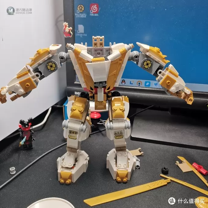 老杨的玩具仓库 篇十四:幻影忍者 71702 黄金机甲 老杨的玩具仓库 篇十四:幻影忍者 71702 黄金机甲