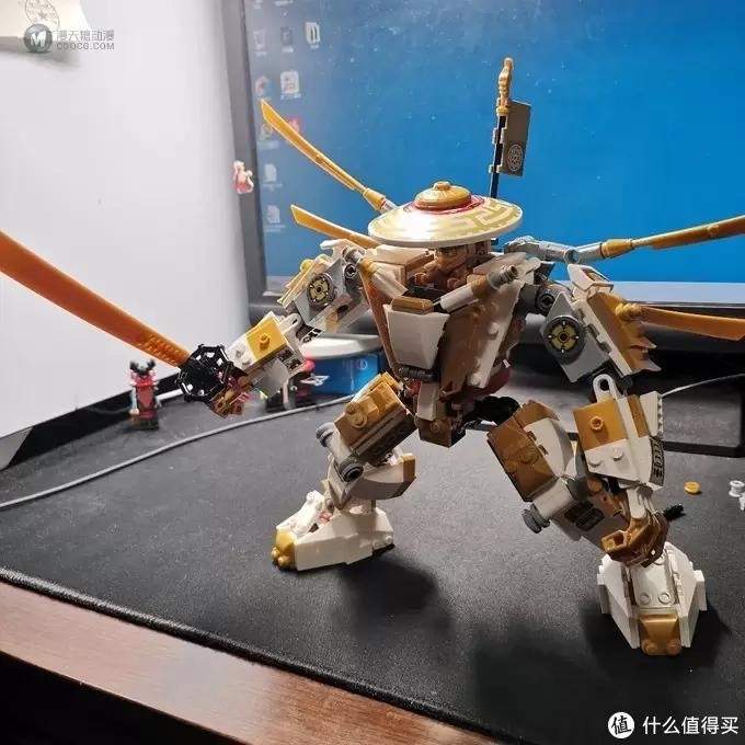 老杨的玩具仓库 篇十四:幻影忍者 71702 黄金机甲 老杨的玩具仓库 篇十四:幻影忍者 71702 黄金机甲