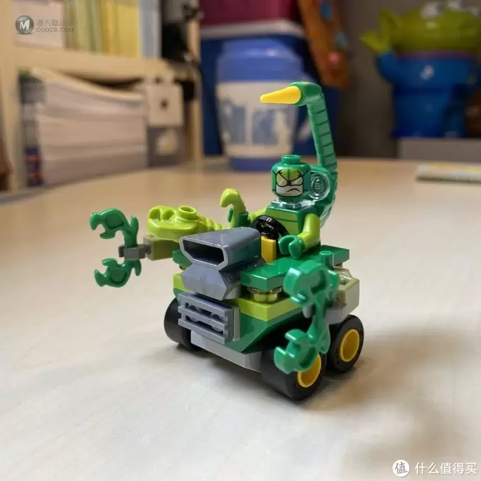 乐高这个大坑 篇六十八:LEGO超级英雄系列76071蜘蛛侠对战蝎子 乐高这个大坑 篇六十八:LEGO超级英雄系列76071蜘蛛侠对战蝎子