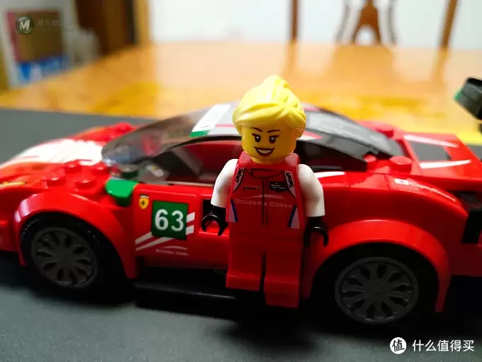 弥补童年缺少的遗憾 篇三十二:LEGO 75886-女车手,赛车上的风景线 弥补童年缺少的遗憾 篇三十二:LEGO 75886-女车手,赛车上的风景线