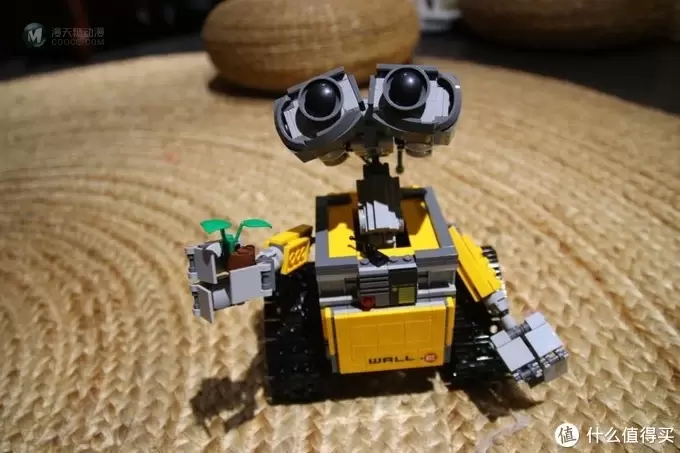 隔离期间,连压箱底的存货都不放过——LEGO 21303瓦力 隔离期间,连压箱底的存货都不放过——LEGO 21303瓦力