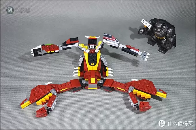 MOC 篇十一:乐高积木31073(神秘怪兽-套内改二变机器人) MOC 篇十一:乐高积木31073(神秘怪兽-套内改二变机器人)