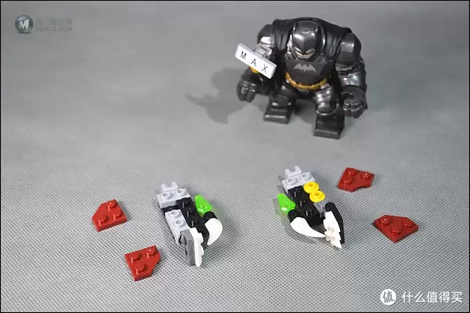 MOC 篇十一:乐高积木31073(神秘怪兽-套内改二变机器人) MOC 篇十一:乐高积木31073(神秘怪兽-套内改二变机器人)