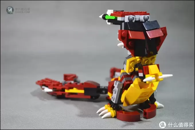 MOC 篇十一:乐高积木31073(神秘怪兽-套内改二变机器人) MOC 篇十一:乐高积木31073(神秘怪兽-套内改二变机器人)