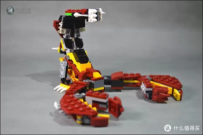 MOC 篇十一:乐高积木31073(神秘怪兽-套内改二变机器人) MOC 篇十一:乐高积木31073(神秘怪兽-套内改二变机器人)