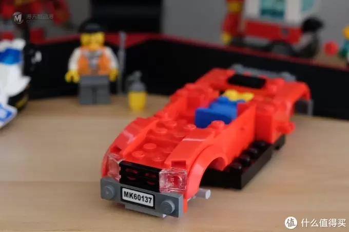 乐高手记 篇三十九:宅在家中无从乐,不如拆盒乐高做——LEGO 乐高60137 拖车追逐 乐高手记 篇三十九:宅在家中无从乐,不如拆盒乐高做——LEGO 乐高60137 拖车追逐