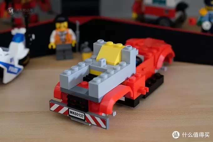 乐高手记 篇三十九:宅在家中无从乐,不如拆盒乐高做——LEGO 乐高60137 拖车追逐 乐高手记 篇三十九:宅在家中无从乐,不如拆盒乐高做——LEGO 乐高60137 拖车追逐