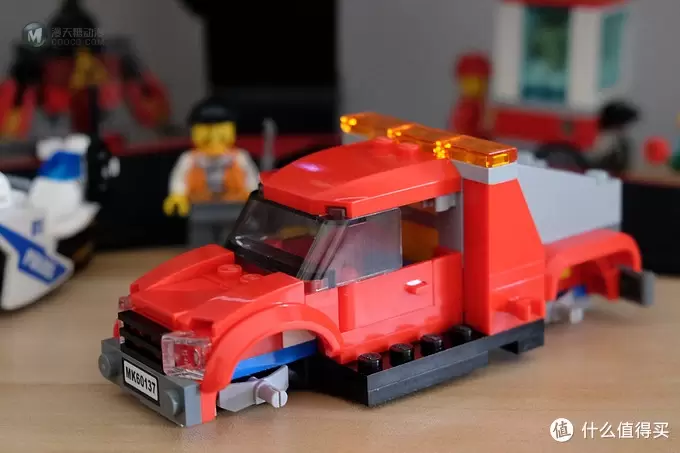 乐高手记 篇三十九:宅在家中无从乐,不如拆盒乐高做——LEGO 乐高60137 拖车追逐 乐高手记 篇三十九:宅在家中无从乐,不如拆盒乐高做——LEGO 乐高60137 拖车追逐