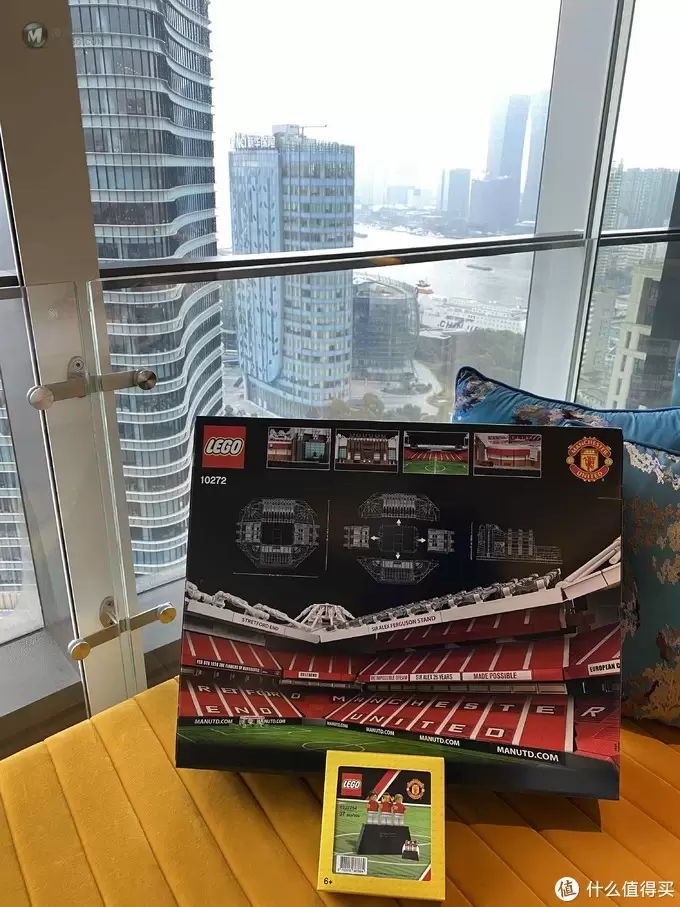 庆祝红魔曼联主场球馆建立110周年一乐高10272老特拉福德球场+上海乐高旗舰店打卡 庆祝红魔曼联主场球馆建立110周年一乐高10272老特拉福德球场+上海乐高旗舰店打卡