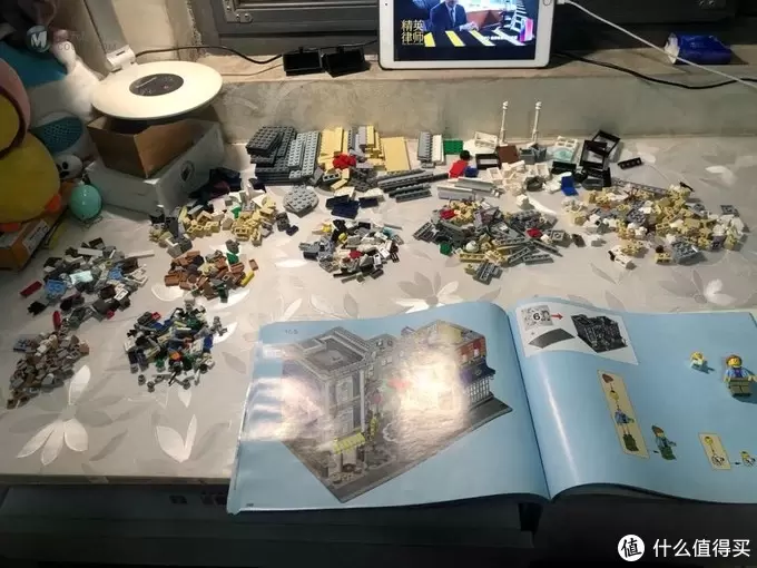 乐高 篇四:10255街景系列十周年,这是我第六款街景,过年宅家 乐高 篇四:10255街景系列十周年,这是我第六款街景,过年宅家