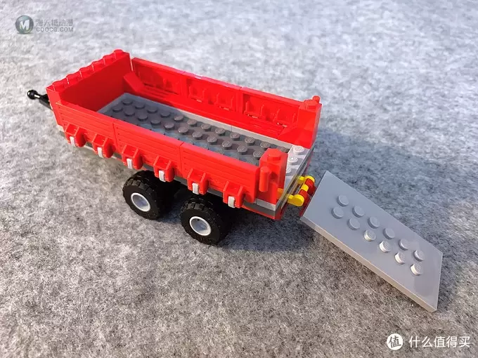 LEGO 乐高 7634 拖拉机和7684 养猪场和拖拉机 LEGO 乐高 7634 拖拉机和7684 养猪场和拖拉机