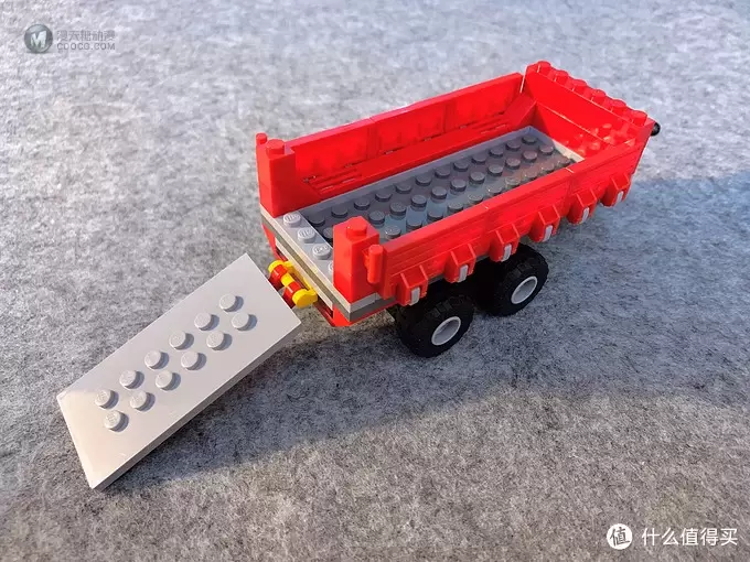 LEGO 乐高 7634 拖拉机和7684 养猪场和拖拉机 LEGO 乐高 7634 拖拉机和7684 养猪场和拖拉机