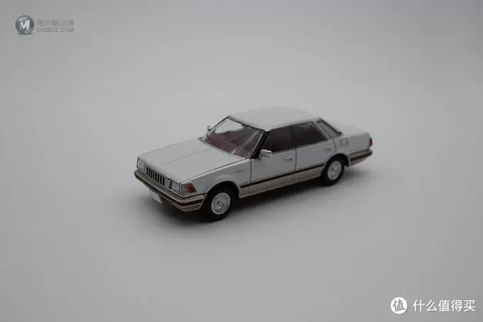 TOMICA 多美卡 TLV 丰田皇冠 Toyota Crown Royal 开箱晒单 TOMICA 多美卡 TLV 丰田皇冠 Toyota Crown Royal 开箱晒单