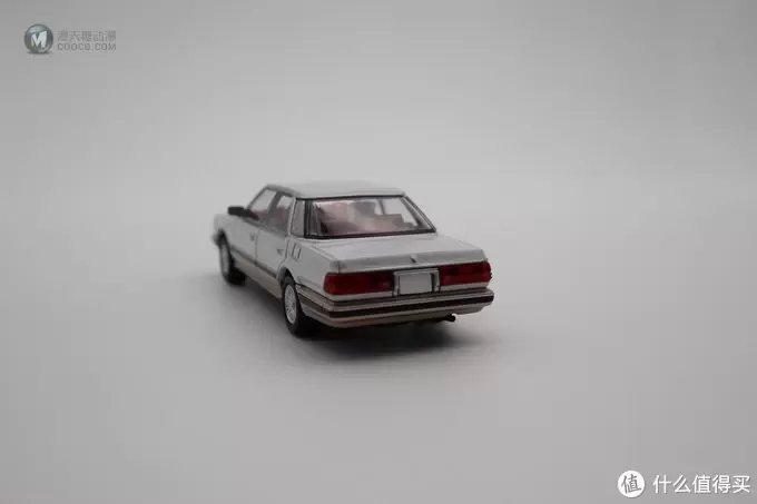 TOMICA 多美卡 TLV 丰田皇冠 Toyota Crown Royal 开箱晒单 TOMICA 多美卡 TLV 丰田皇冠 Toyota Crown Royal 开箱晒单
