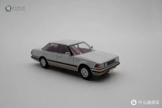 TOMICA 多美卡 TLV 丰田皇冠 Toyota Crown Royal 开箱晒单 TOMICA 多美卡 TLV 丰田皇冠 Toyota Crown Royal 开箱晒单