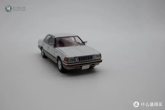TOMICA 多美卡 TLV 丰田皇冠 Toyota Crown Royal 开箱晒单 TOMICA 多美卡 TLV 丰田皇冠 Toyota Crown Royal 开箱晒单