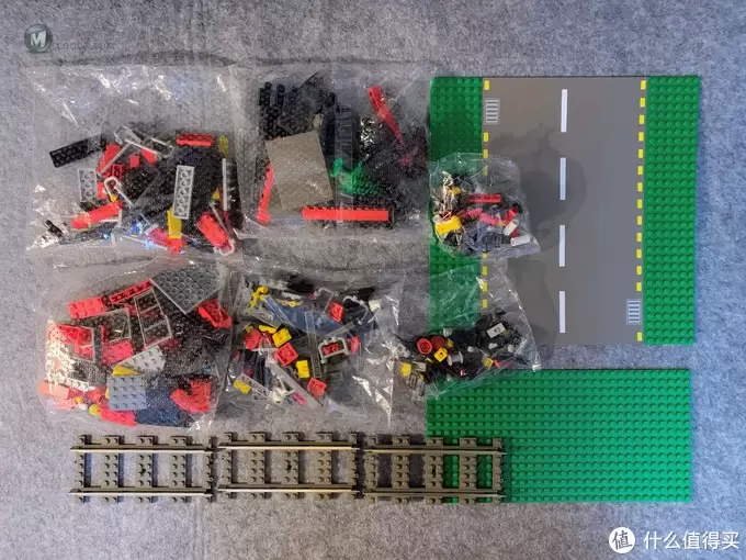 LEGO 10128 火车平交道口 LEGO 10128 火车平交道口