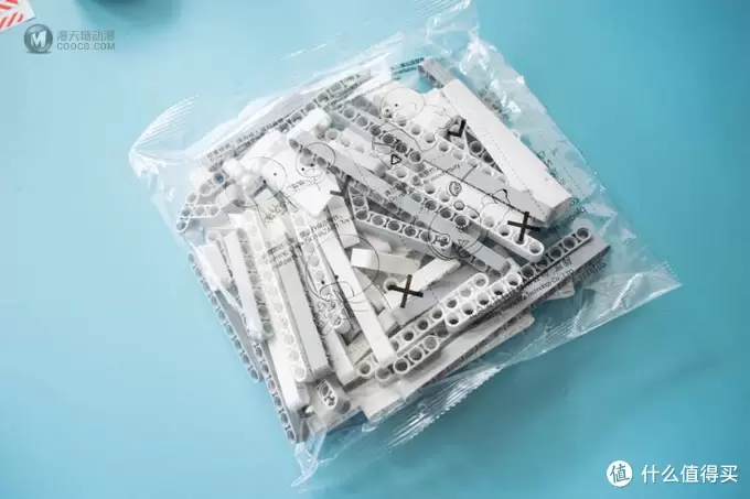 实现儿时梦想,非乐高真米兔1XX元车载吊车拼装记录 实现儿时梦想,非乐高真米兔1XX元车载吊车拼装记录