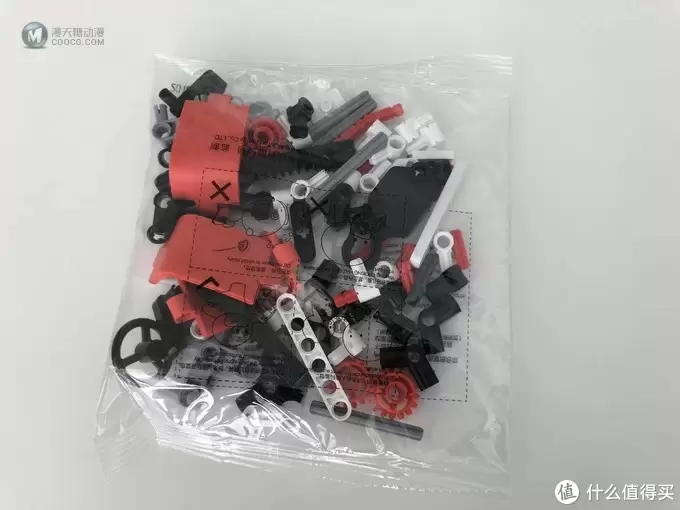 非乐高拼搭玩具初体验—米兔积木工程吊车 非乐高拼搭玩具初体验—米兔积木工程吊车