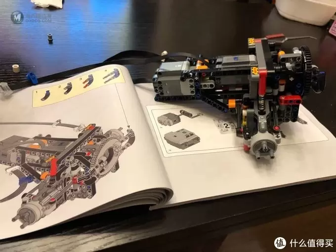 乐高科技机械组42099 RC X-treme遥控四驱越野车 乐高科技机械组42099 RC X-treme遥控四驱越野车