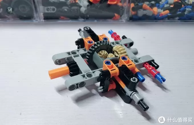 橙色老爷车 Lego2019科技组42093B模式拼装体验 橙色老爷车 Lego2019科技组42093B模式拼装体验