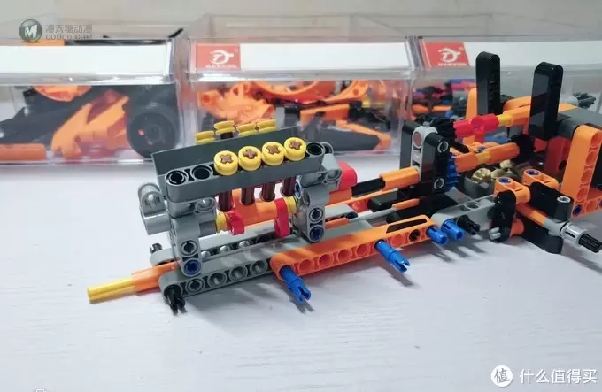 橙色老爷车 Lego2019科技组42093B模式拼装体验 橙色老爷车 Lego2019科技组42093B模式拼装体验