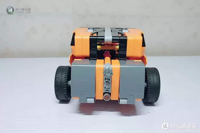 橙色老爷车 Lego2019科技组42093B模式拼装体验 橙色老爷车 Lego2019科技组42093B模式拼装体验