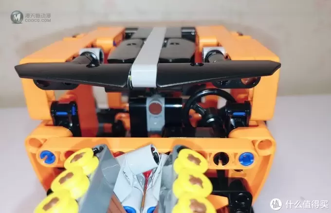 橙色老爷车 Lego2019科技组42093B模式拼装体验 橙色老爷车 Lego2019科技组42093B模式拼装体验