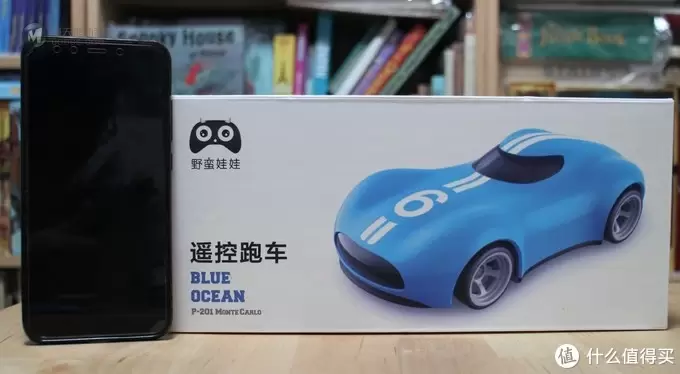 能上桌,能下地。野蛮娃娃P-201是一款不一样的遥控车! 能上桌,能下地。野蛮娃娃P-201是一款不一样的遥控车!