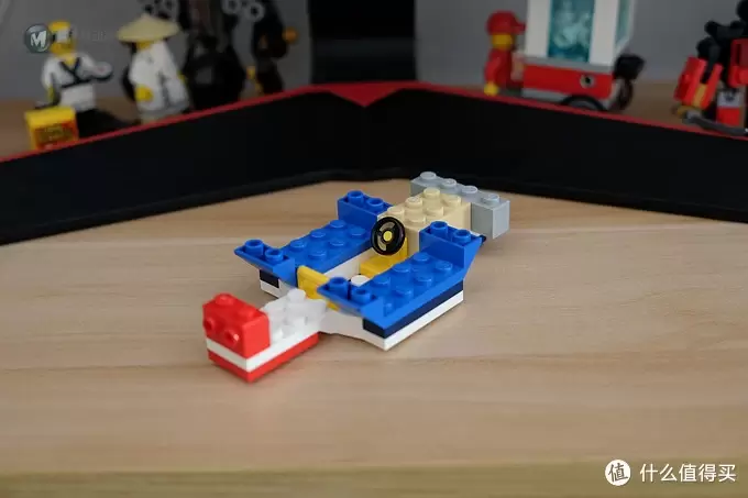 城市中不可或缺的一部分——LEGO 乐高 城市系列 60239 巡逻警车 城市中不可或缺的一部分——LEGO 乐高 城市系列 60239 巡逻警车