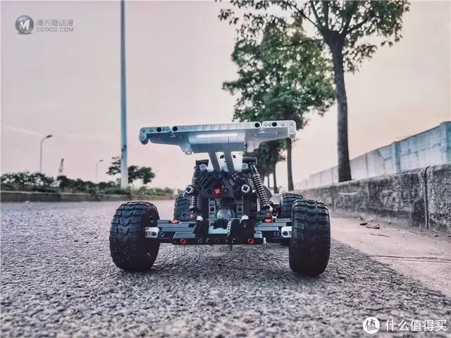 享受积木拼接的乐趣,积木 沙漠赛车体验 享受积木拼接的乐趣,积木 沙漠赛车体验