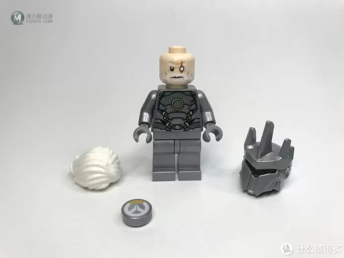 LEGO 乐高 守望先锋系列 75973 D.VA对战莱因哈特 LEGO 乐高 守望先锋系列 75973 D.VA对战莱因哈特