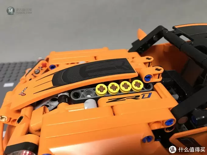 LEGO 乐高 机械组 42093 雪佛兰 科尔维特 ZR1跑车 LEGO 乐高 机械组 42093 雪佛兰 科尔维特 ZR1跑车