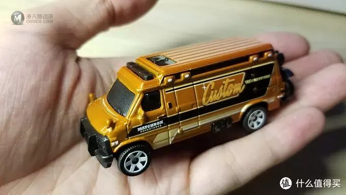 MATCHBOX 彩盒版 雪佛兰VAN、萨博班、凯雷德开盒及简介 MATCHBOX 彩盒版 雪佛兰VAN、萨博班、凯雷德开盒及简介