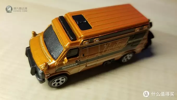 MATCHBOX 彩盒版 雪佛兰VAN、萨博班、凯雷德开盒及简介 MATCHBOX 彩盒版 雪佛兰VAN、萨博班、凯雷德开盒及简介