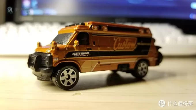 MATCHBOX 彩盒版 雪佛兰VAN、萨博班、凯雷德开盒及简介 MATCHBOX 彩盒版 雪佛兰VAN、萨博班、凯雷德开盒及简介