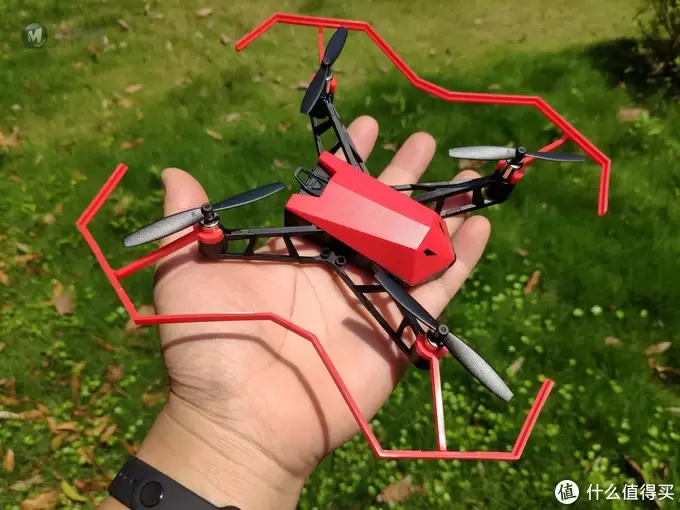 意念控制好神奇,UDrone意念无人机体验玩 意念控制好神奇,UDrone意念无人机体验玩