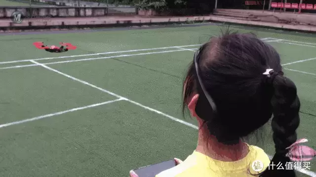 意念控制好神奇,UDrone意念无人机体验玩 意念控制好神奇,UDrone意念无人机体验玩