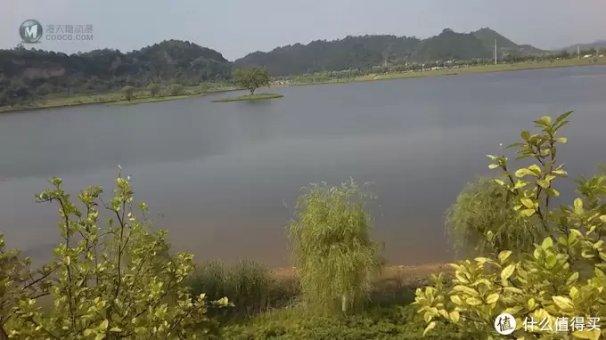 意念控制好神奇,UDrone意念无人机体验玩 意念控制好神奇,UDrone意念无人机体验玩