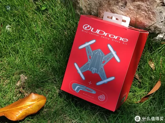 意念控制好神奇,UDrone意念无人机体验玩 意念控制好神奇,UDrone意念无人机体验玩