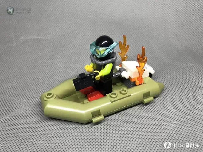 小小救援队:LEGO 乐高 城市系列 60165 四驱动力应急中心 小小救援队:LEGO 乐高 城市系列 60165 四驱动力应急中心