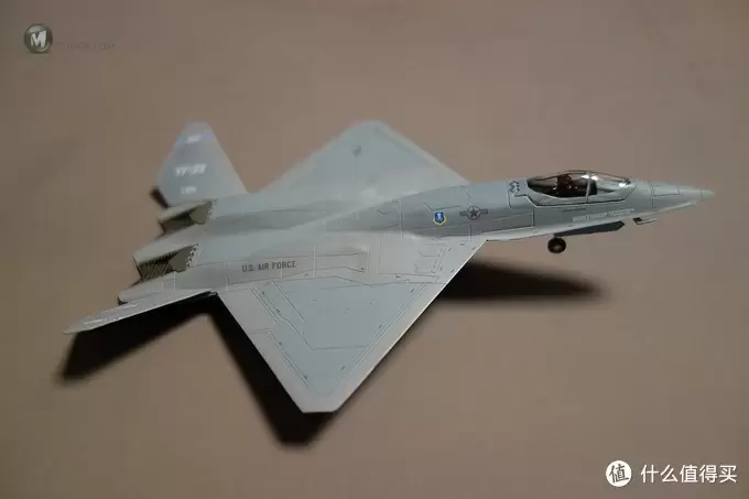 明明更先进却不配姓F 娘娘:喵???YF-23 1/144合金模型测评 明明更先进却不配姓F 娘娘:喵???YF-23 1/144合金模型测评