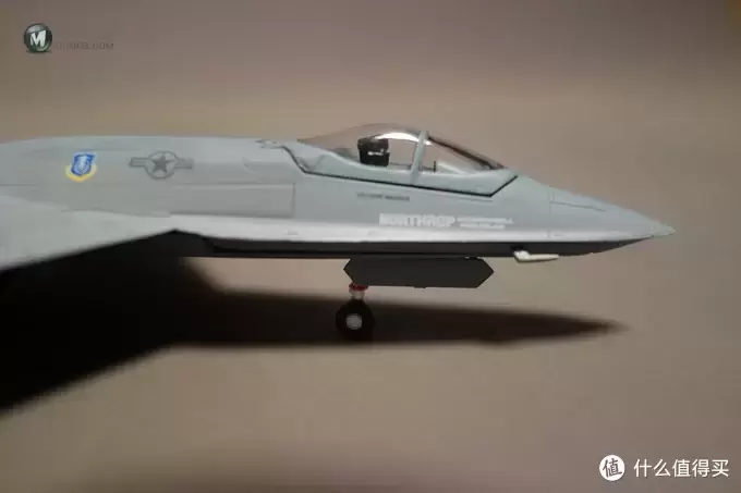 明明更先进却不配姓F 娘娘:喵???YF-23 1/144合金模型测评 明明更先进却不配姓F 娘娘:喵???YF-23 1/144合金模型测评